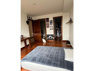 Apartamento de 3 alcobas en venta en El Poblado, Medellín, 243 m² · foto 18 de 20