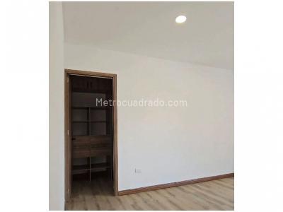 Apartamento en venta en Laureles, Medellín · foto 4 de 13