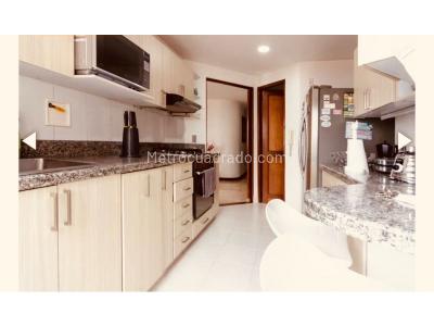 Apartamento en venta en Los Balsos, Medellín · foto 5 de 16