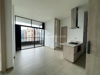 Apartamento de 2 alcobas en venta en Envigado, Envigado, 76 m² · foto 2 de 20