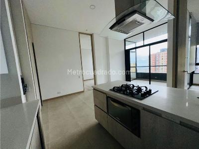 Apartamento de 2 alcobas en venta en Envigado, Envigado, 76 m² · foto 3 de 20