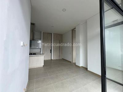 Apartamento de 2 alcobas en venta en Envigado, Envigado, 76 m² · foto 9 de 20