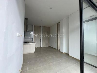 Apartamento de 2 alcobas en venta en Envigado, Envigado, 76 m² · foto 13 de 20