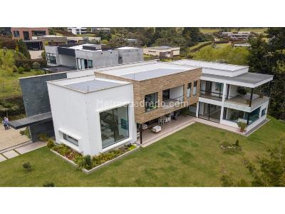 Casa en Arriendo, Alto De Las Palmas, Medellín