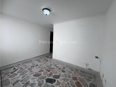 Apartamento en venta en Laureles, Medellín · foto 8 de 20