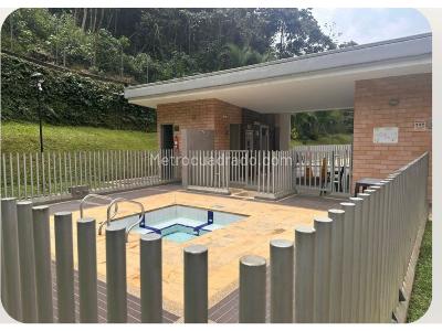 Apartamento en venta en El Salado, Envigado · foto 14 de 16