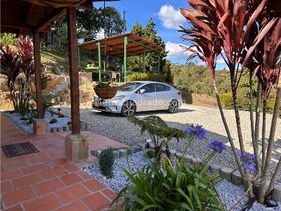 Casa de 3 alcobas en venta en Rionegro Guarne, Rionegro, 2000 m² · foto 19 de 20