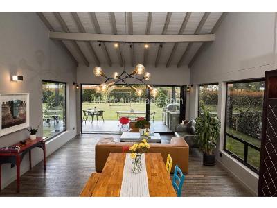Casa de 4 alcobas en venta en Llanogrande, Rionegro, 1685 m² · foto 8 de 20