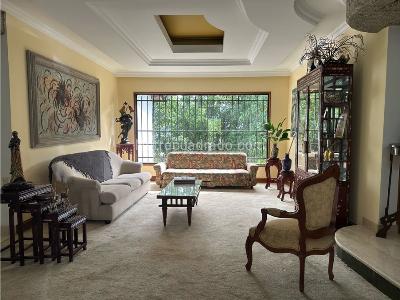 Casa de 5 alcobas en venta en Loma Del Escobero, Envigado · foto 4 de 19