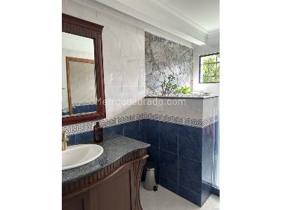 Casa de 5 alcobas en venta en Loma Del Escobero, Envigado · foto 8 de 19