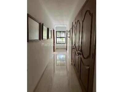 Casa de 5 alcobas en venta en Loma Del Escobero, Envigado · foto 12 de 19