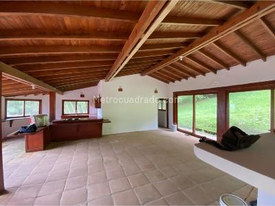 Casa de 4 alcobas en venta en Sajonia, Rionegro · foto 4 de 20
