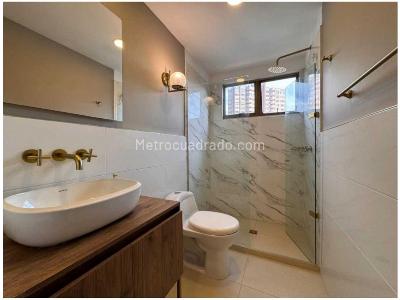 Apartamento de 4 alcobas en venta en El Poblado Loma De Los Parra, Medellín, 220 m² · foto 12 de 15