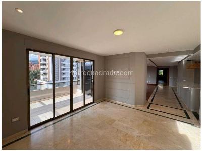 Apartamento de 4 alcobas en venta en El Poblado Loma De Los Parra, Medellín, 220 m² · foto 6 de 15