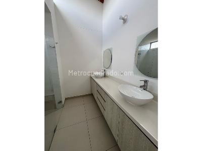 Casa de 3 alcobas en venta en Llanogrande, Rionegro, 168 m² · foto 10 de 11