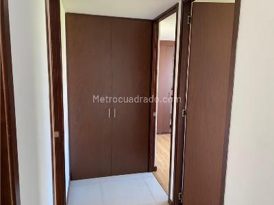 Apartamento en venta en El Poblado, Medellín · foto 9 de 10
