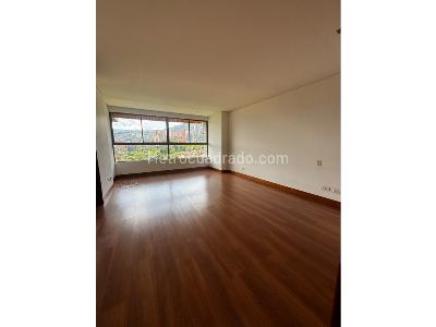 Apartamento de 3 alcobas en arriendo en El Poblado, Medellín, 200 m² · foto 2 de 20