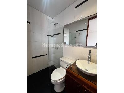 Apartamento de 3 alcobas en arriendo en El Poblado, Medellín, 200 m² · foto 18 de 20