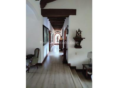 Casa de 5 alcobas en venta en Llanogrande, Rionegro · foto 4 de 9