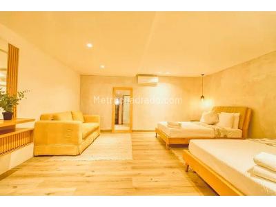 Casa de 5 alcobas en venta en Altos Del Poblado, Medellín, 1360 m² · foto 5 de 8
