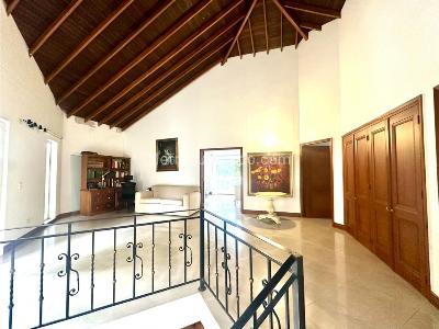 Casa de 4 alcobas en venta en Loma De San Jose, Sabaneta, 287 m² · foto 12 de 20