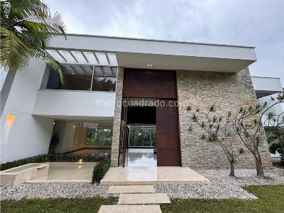 Casa en Arriendo, Llanogrande, Rionegro