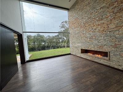 Casa de 5 alcobas en arriendo en Llanogrande, Rionegro · foto 10 de 20