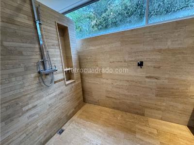 Casa de 5 alcobas en arriendo en Llanogrande, Rionegro · foto 19 de 20