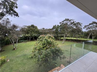 Casa de 5 alcobas en venta en Llanogrande, Rionegro · foto 14 de 20