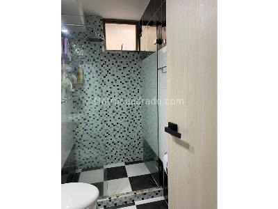 Apartamento en venta en Loma De Los Bernal, Medellín · foto 6 de 20