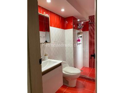 Apartamento en venta en Loma De Los Bernal, Medellín · foto 7 de 20
