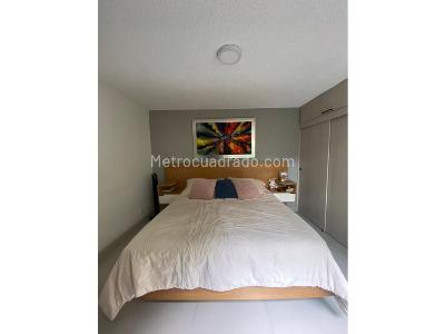 Apartamento en venta en Loma De Los Bernal, Medellín · foto 18 de 20