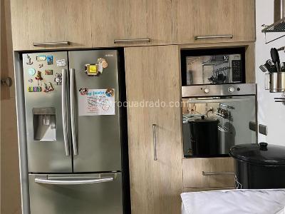 Apartamento en venta en Loma De Los Bernal, Medellín · foto 20 de 20