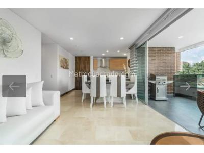 Apartamento de 3 alcobas en venta en Milla De Oro, Medellín, 130 m² · foto 3 de 18