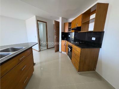 Apartamento de 3 alcobas en venta en Sabaneta, Sabaneta, 110 m² · foto 3 de 20