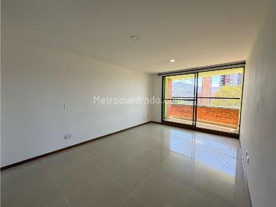 Apartamento de 3 alcobas en venta en Sabaneta, Sabaneta, 110 m² · foto 15 de 20