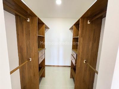 Apartamento de 3 alcobas en venta en Sabaneta, Sabaneta, 110 m² · foto 16 de 20