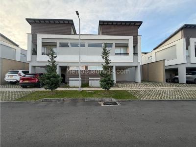 Casa en Arriendo, Barro Blanco, Rionegro
