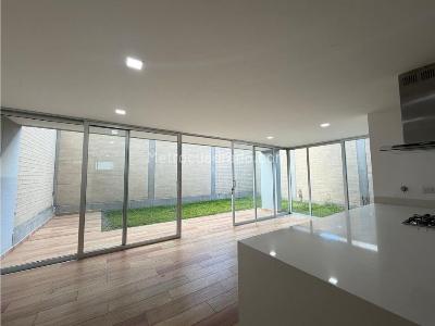 Casa de 3 alcobas en arriendo en Barro Blanco, Rionegro, 180 m² · foto 3 de 20