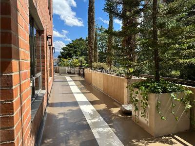 Apartamento en venta en Poblado, Medellín · foto 12 de 20