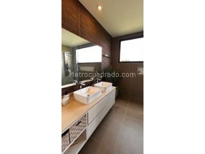 Casa de 5 alcobas en venta en Alto De Las Palmas, Envigado · foto 11 de 19