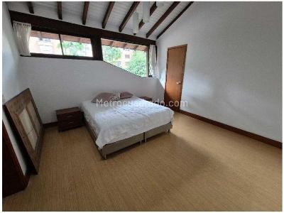 Casa de 5 alcobas en venta en El Poblado, Medellín, 800 m² · foto 18 de 20