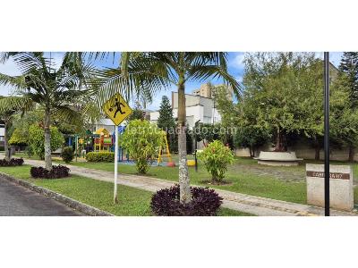 Casa de 3 alcobas en arriendo en Barrio Blanco, Rionegro, 180 m² · foto 3 de 12