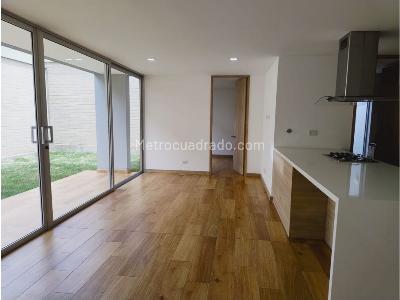 Casa de 3 alcobas en arriendo en Barrio Blanco, Rionegro, 180 m² · foto 4 de 12