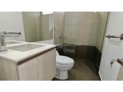 Apartamento de 3 alcobas en arriendo en El Poblado, Medellín, 140 m² · foto 12 de 15