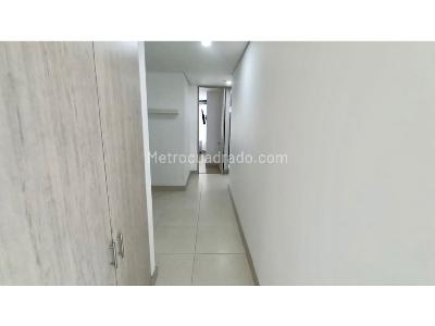 Apartamento de 3 alcobas en arriendo en El Poblado, Medellín, 140 m² · foto 6 de 15