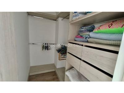 Apartamento de 3 alcobas en arriendo en El Poblado, Medellín, 140 m² · foto 9 de 15