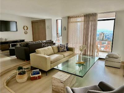 Apartamento de 4 alcobas en arriendo en El Poblado, Medellín, 170 m² · foto 2 de 15
