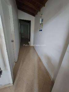 Apartamento de 3 alcobas en venta en Cabañas, Bello, 81 m² · foto 6 de 9