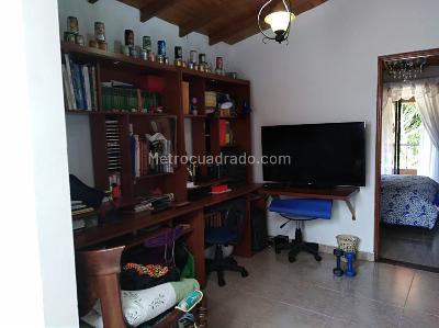 Casa de 4 alcobas en venta en La Navarra, Bello, 104 m² · foto 9 de 14